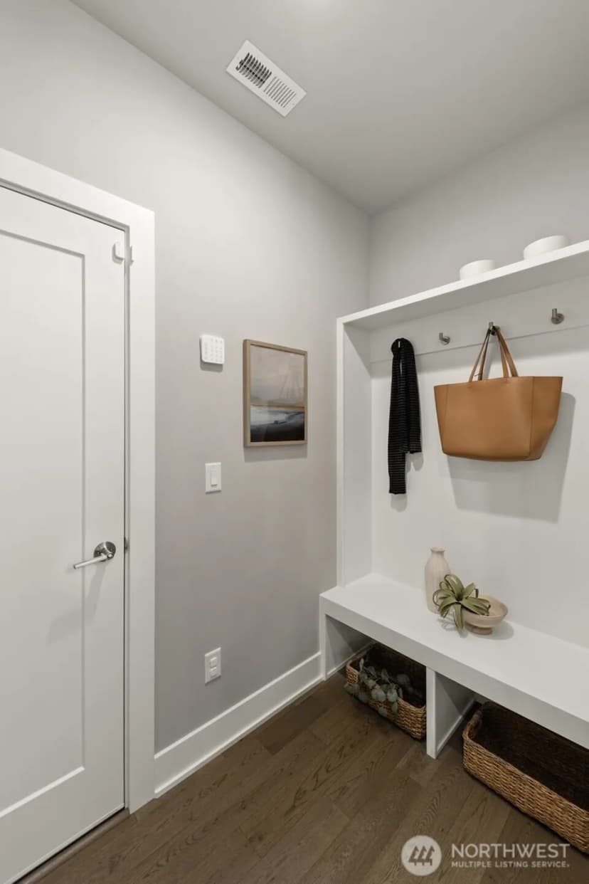 Property photo for 24399 Ne 24th Street, Sammamish photo 18