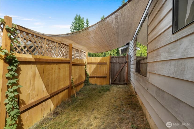 Property photo for 3129 Carpenter Hills Loop Se, Lacey photo 6