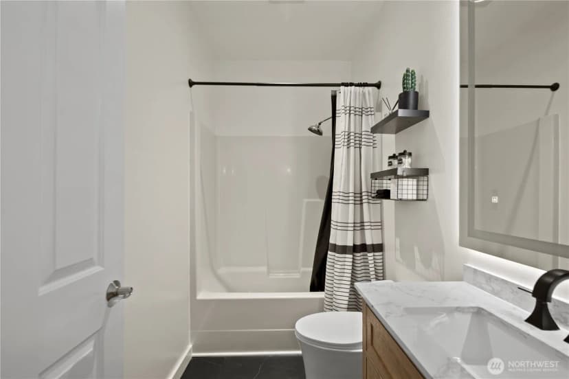 Property photo for 3720 Tribute Avenue E, Fife photo 23