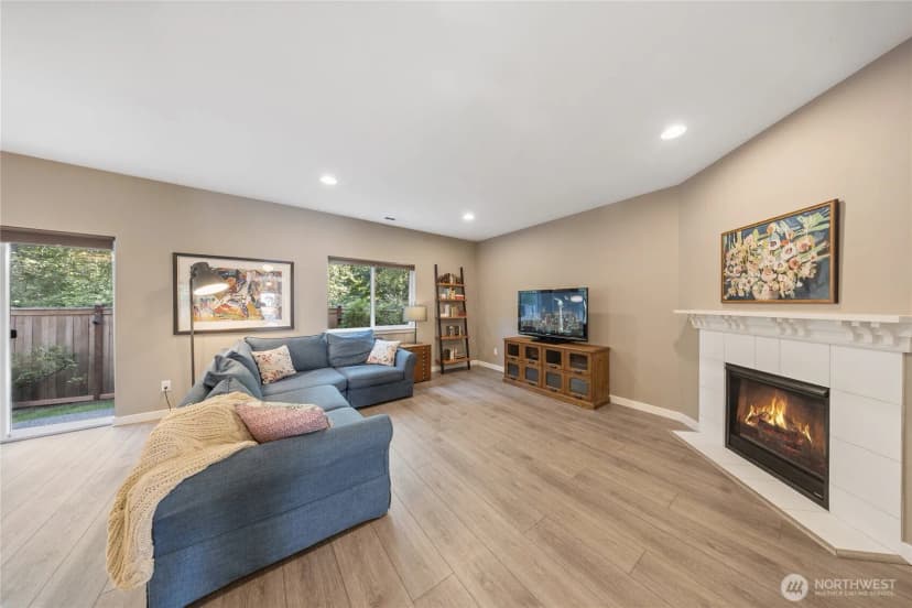 Property photo for 4916 Pike Street Ne, Auburn photo 7