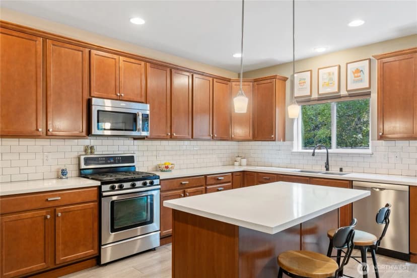 Property photo for 4916 Pike Street Ne, Auburn photo 12