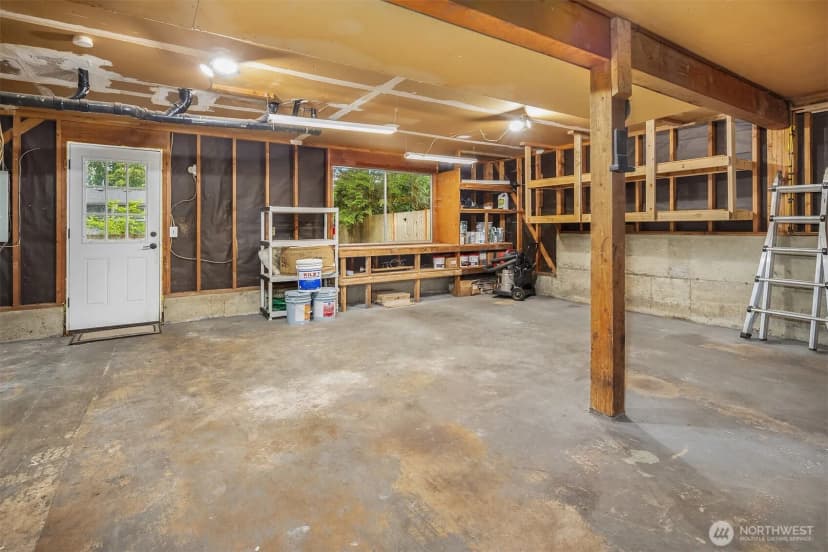 Property photo for 10733 126th Place Ne, Kirkland photo 28