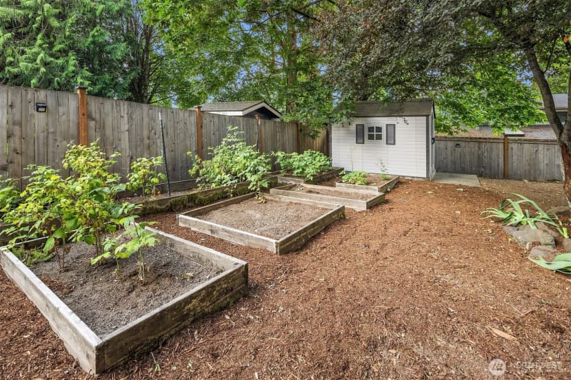 Property photo for 10733 126th Place Ne, Kirkland photo 32