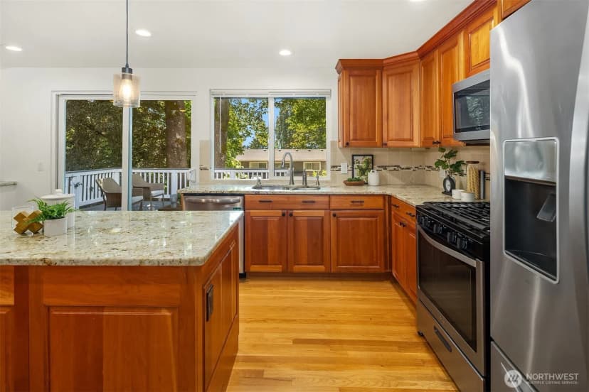 Property photo for 10733 126th Place Ne, Kirkland photo 13