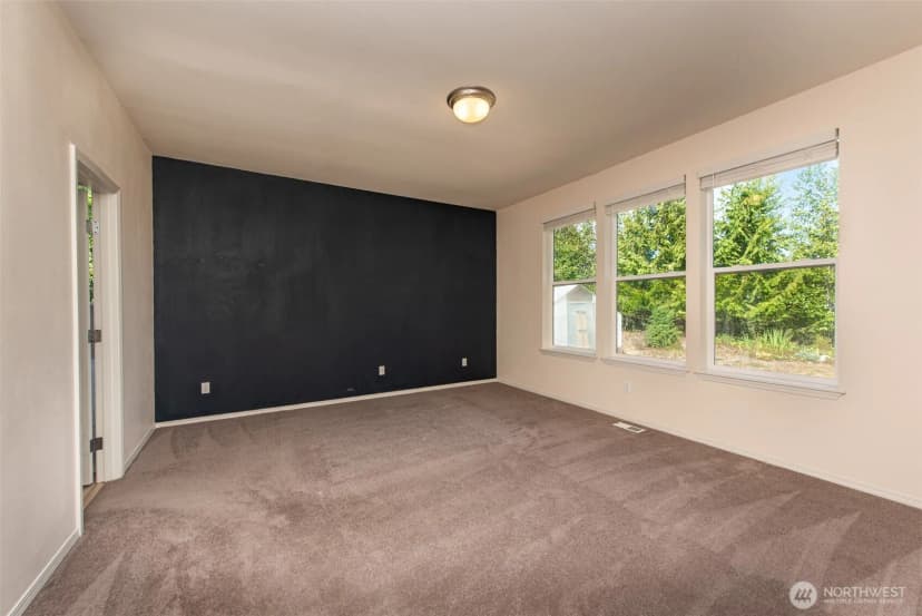 Property photo for 544 Blackhawk Loop, Port Angeles photo 19