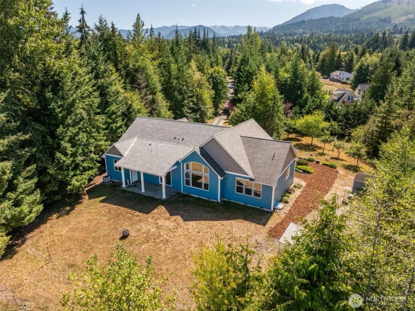 Property photo for 544 Blackhawk Loop, Port Angeles photo 32