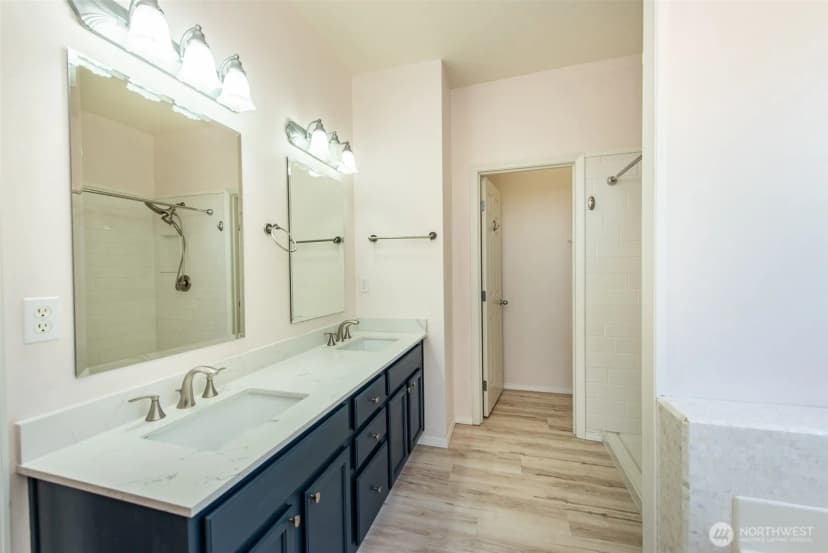Property photo for 544 Blackhawk Loop, Port Angeles photo 21