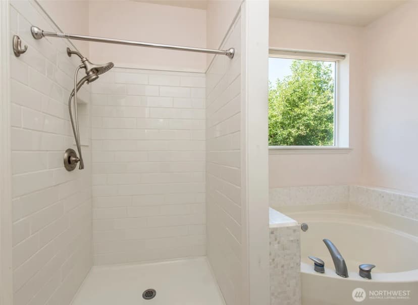 Property photo for 544 Blackhawk Loop, Port Angeles photo 22