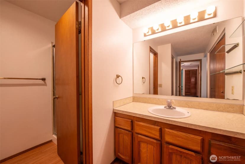 Property photo for 17417 Ashworth Avenue N #303, Shoreline photo 16