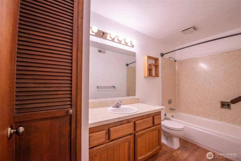 Property photo for 17417 Ashworth Avenue N #303, Shoreline photo 12