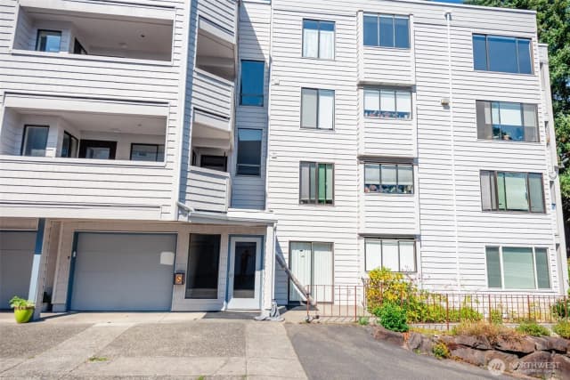 Property photo for 17417 Ashworth Avenue N #303, Shoreline photo 2