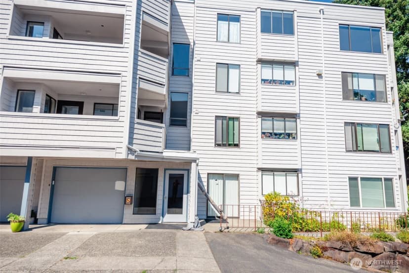 Property photo for 17417 Ashworth Avenue N #303, Shoreline photo 2
