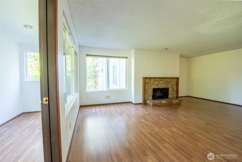 Property photo for 17417 Ashworth Avenue N #303, Shoreline photo 4