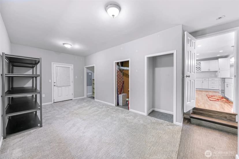 Property photo for 606 Morgan Road, Everett photo 27