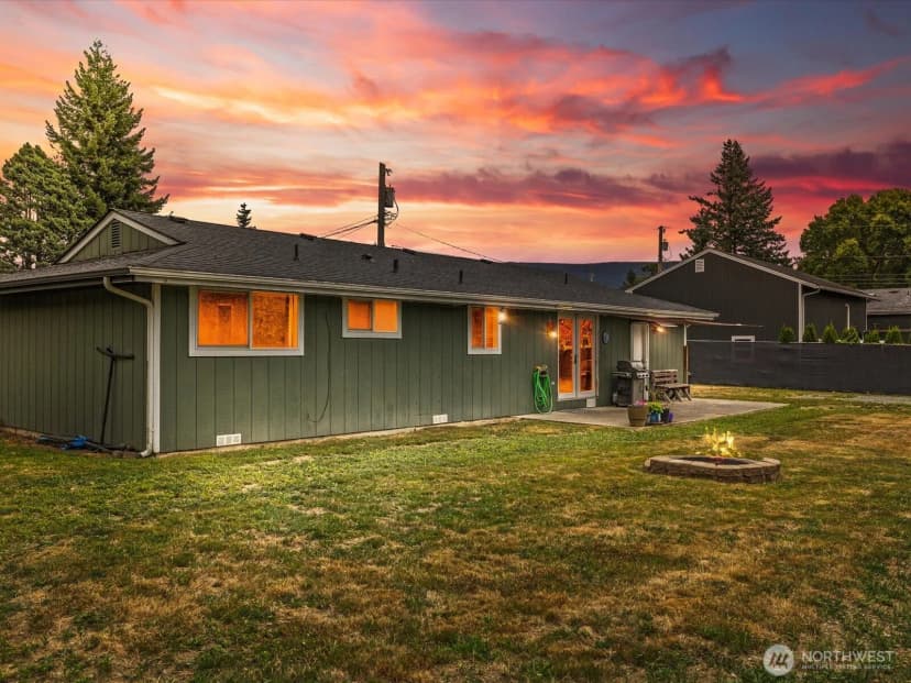 Property photo for 203 Porter Lane, Sultan photo 32