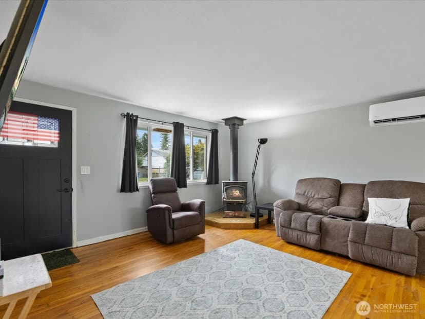Property photo for 203 Porter Lane, Sultan photo 9