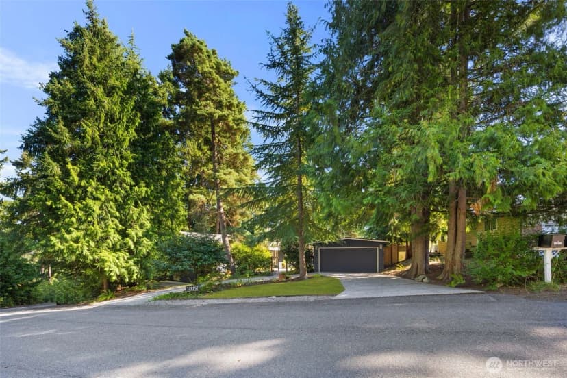 Property photo for 12815 Ne Fourth Place, Bellevue photo 39