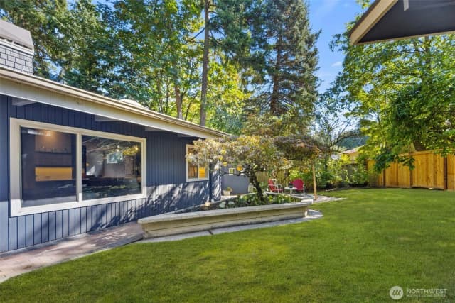 Property photo for 12815 Ne Fourth Place, Bellevue photo 4