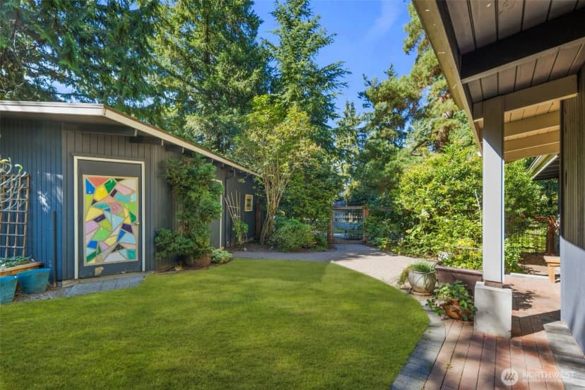 Property photo for 12815 Ne Fourth Place, Bellevue photo 5