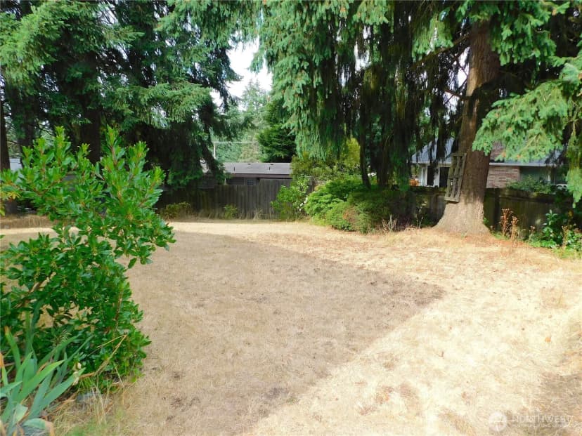 Property photo for 30310 6th Avenue S, Federal Way photo 15
