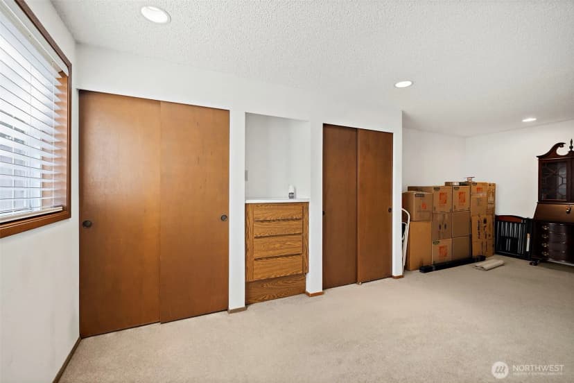 Property photo for 20640 130th Avenue Se, Kent photo 21