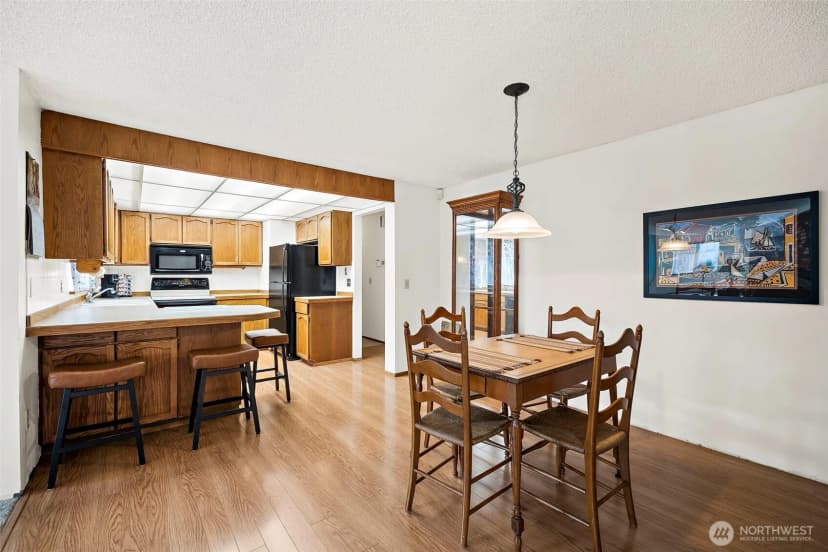 Property photo for 20640 130th Avenue Se, Kent photo 10