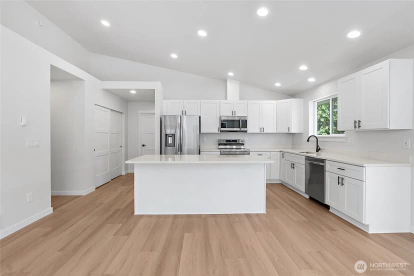 Property photo for 22237 126th Street E, Bonney Lake photo 10