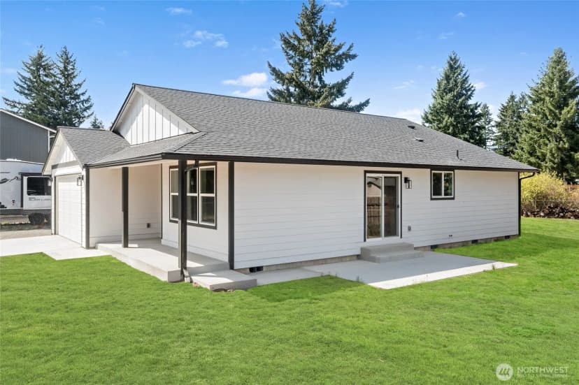 Property photo for 22237 126th Street E, Bonney Lake photo 4