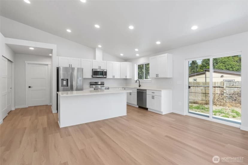 Property photo for 22237 126th Street E, Bonney Lake photo 9