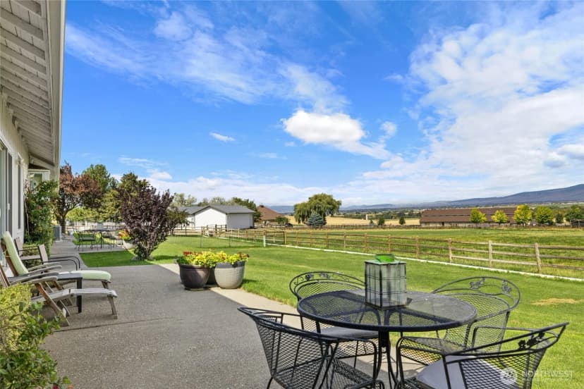 Property photo for 1210 Takhoma Farm Road, Ellensburg photo 21