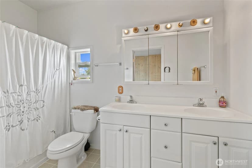 Property photo for 1210 Takhoma Farm Road, Ellensburg photo 26