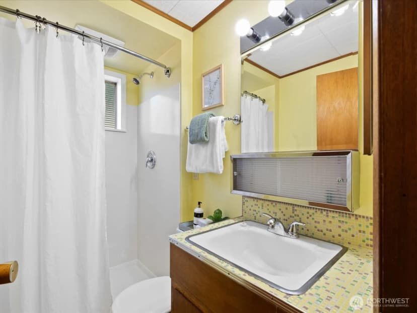Property photo for 7807 191st Street Sw, Edmonds photo 19