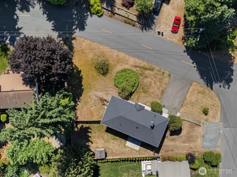 Property photo for 7807 191st Street Sw, Edmonds photo 4