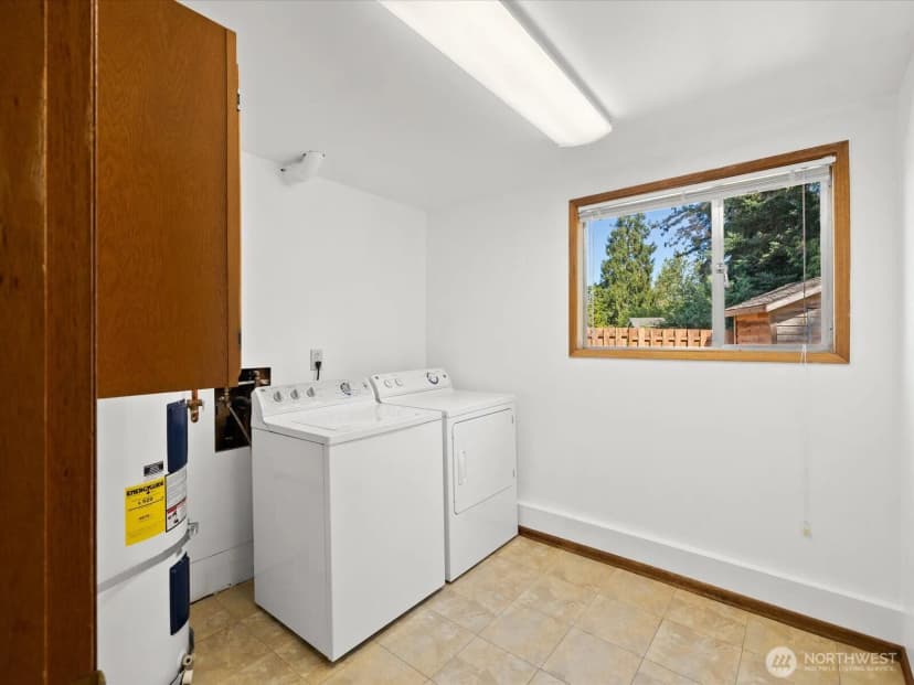 Property photo for 7807 191st Street Sw, Edmonds photo 20