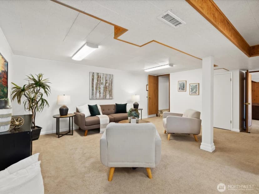 Property photo for 7807 191st Street Sw, Edmonds photo 18