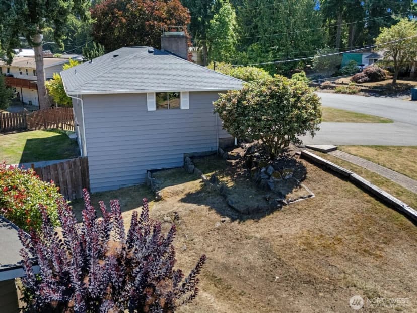 Property photo for 7807 191st Street Sw, Edmonds photo 34
