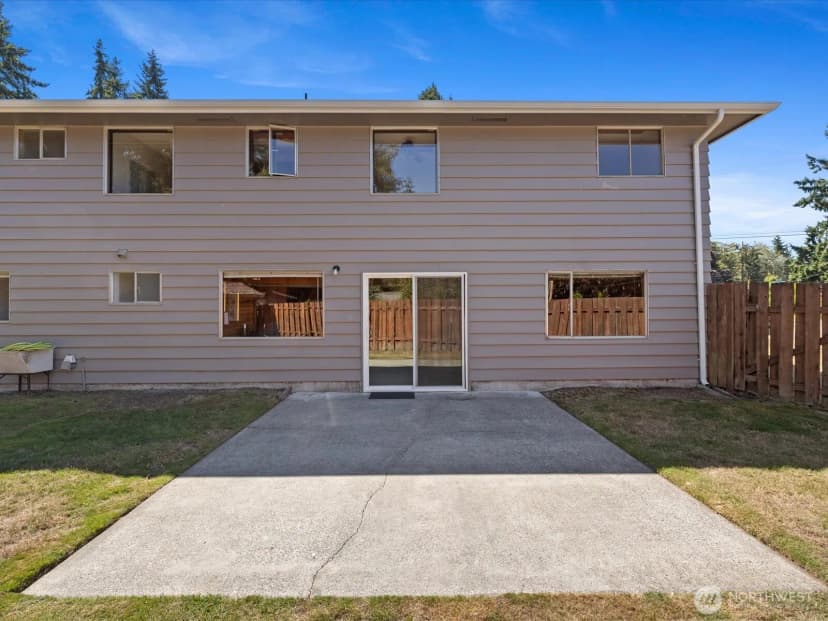 Property photo for 7807 191st Street Sw, Edmonds photo 29
