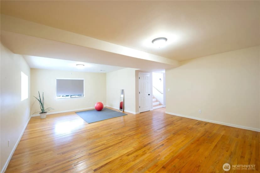 Property photo for 2128 148th Place Sw, Lynnwood photo 28