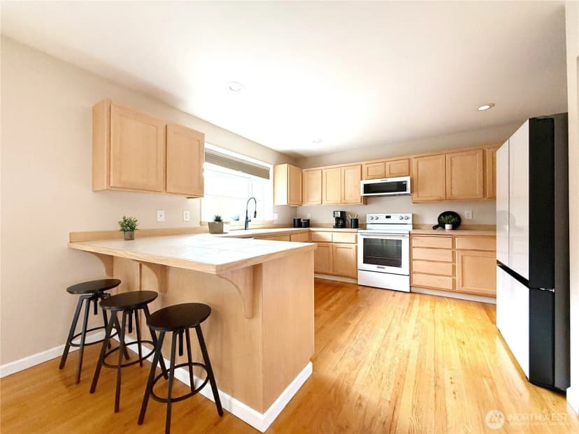 Property photo for 2128 148th Place Sw, Lynnwood photo 13