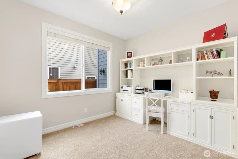 Property photo for 27534 Se 28th Place, Sammamish photo 9