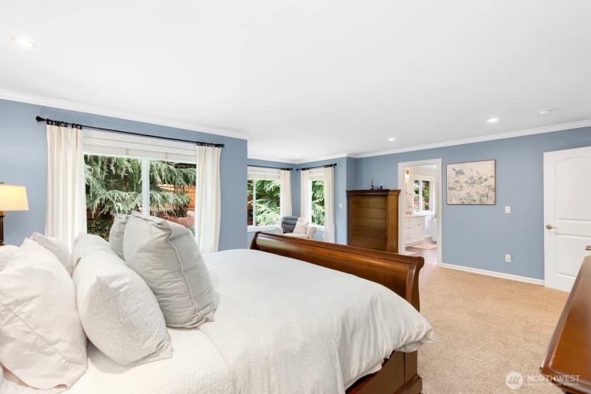 Property photo for 27534 Se 28th Place, Sammamish photo 16