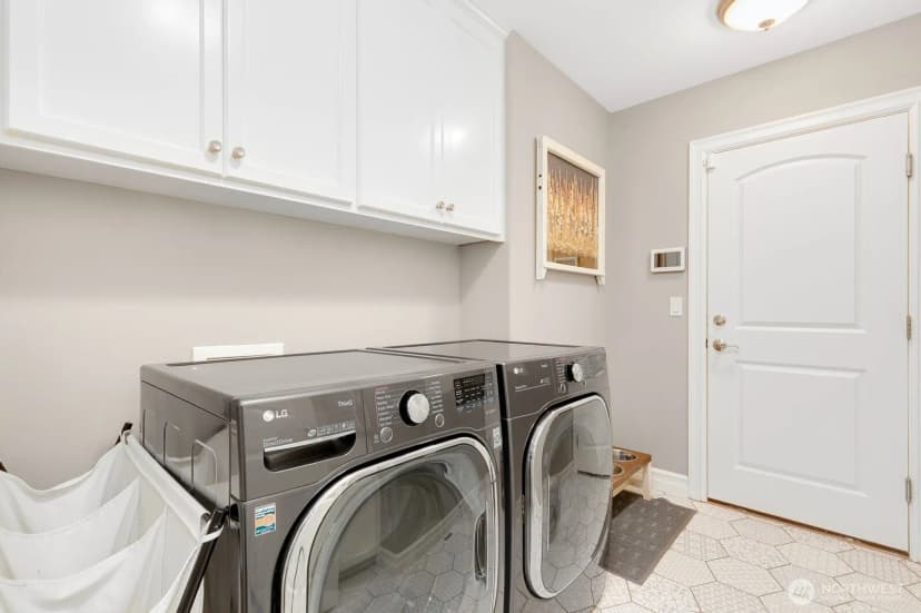 Property photo for 27534 Se 28th Place, Sammamish photo 29