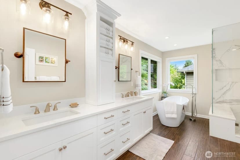 Property photo for 27534 Se 28th Place, Sammamish photo 19