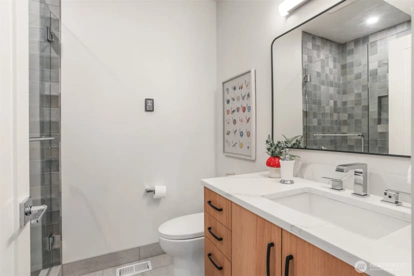 Property photo for 9271 Se 76th Street, Mercer Island photo 29
