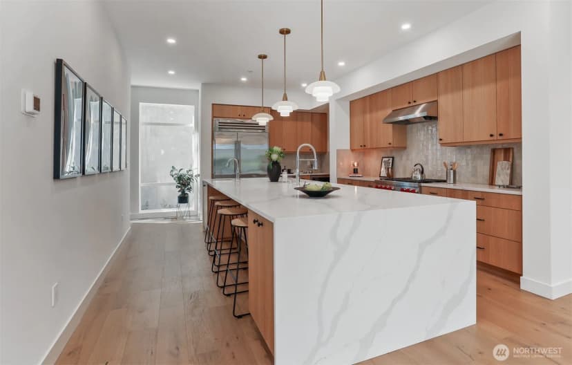 Property photo for 9271 Se 76th Street, Mercer Island photo 6