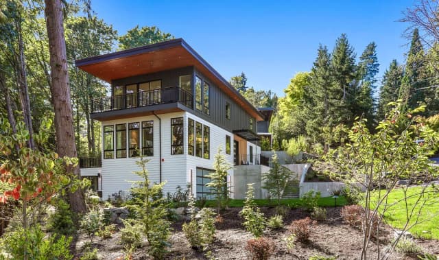 Property photo for 9271 Se 76th Street, Mercer Island
