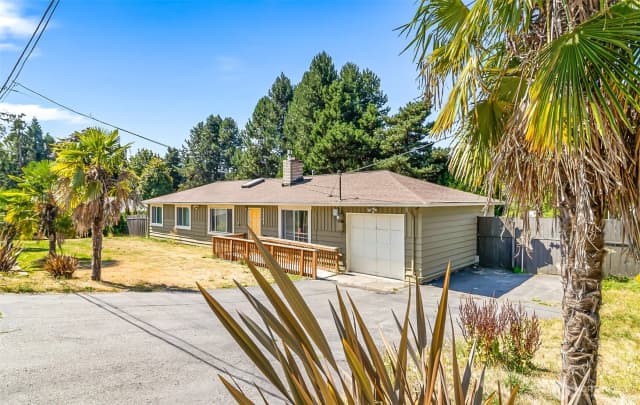 Property photo for 18804 43rd Avenue W, Lynnwood photo 3