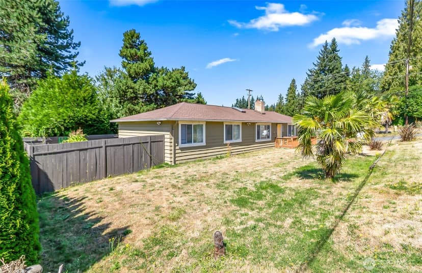 Property photo for 18804 43rd Avenue W, Lynnwood photo 8