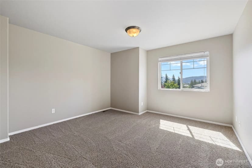 Property photo for 1422 Portobello Avenue, Sedro Woolley photo 19