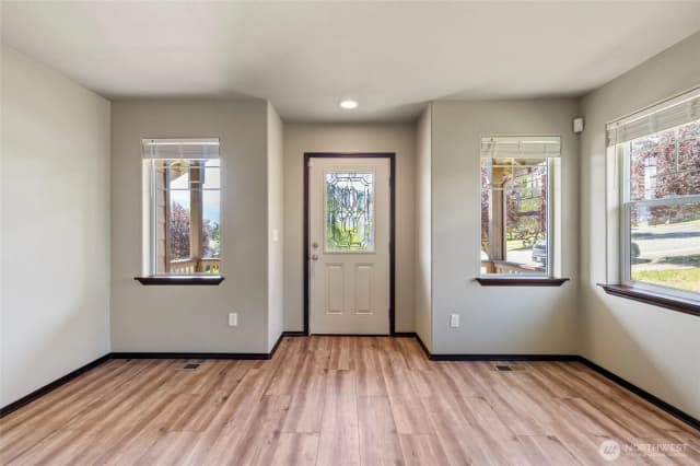 Property photo for 1422 Portobello Avenue, Sedro Woolley photo 3